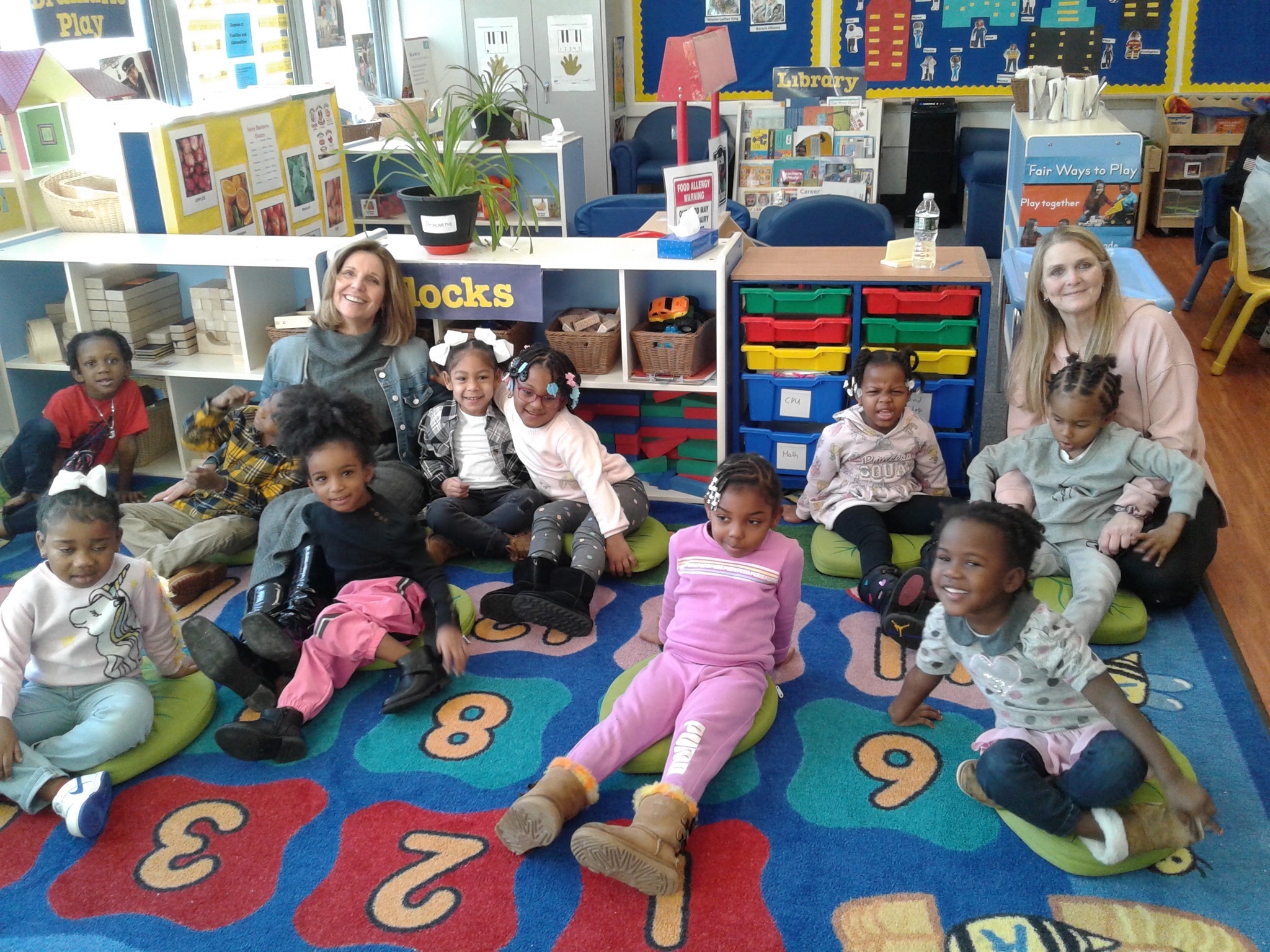 PEACE, Inc. Executive Director Reads to Merrick Head Start Students