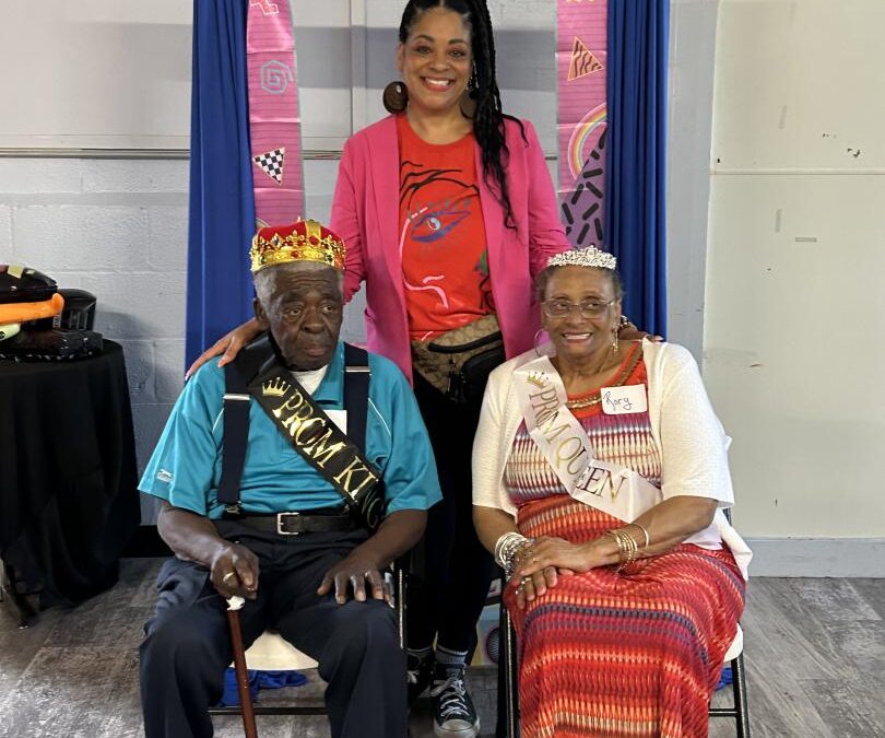 Senior Prom Brings ‘80s Energy Back to the Dance Floor